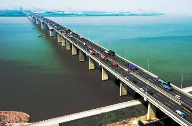  p>下沙大桥(xiasha bridge),又称钱江六桥,是中国浙江省杭州市境的