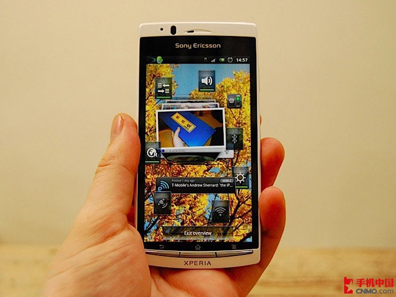  p> a href="#">索尼爱立信 /a>lt18i是一款时尚大屏幕单核智能手机