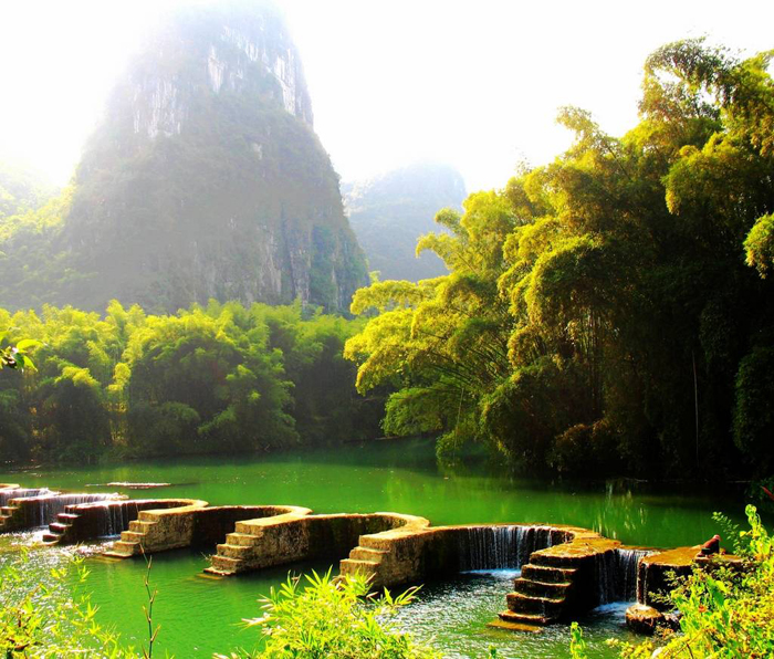  p>怀群剑江风光位于广西河池市 a target="_blank" href="/item/罗城