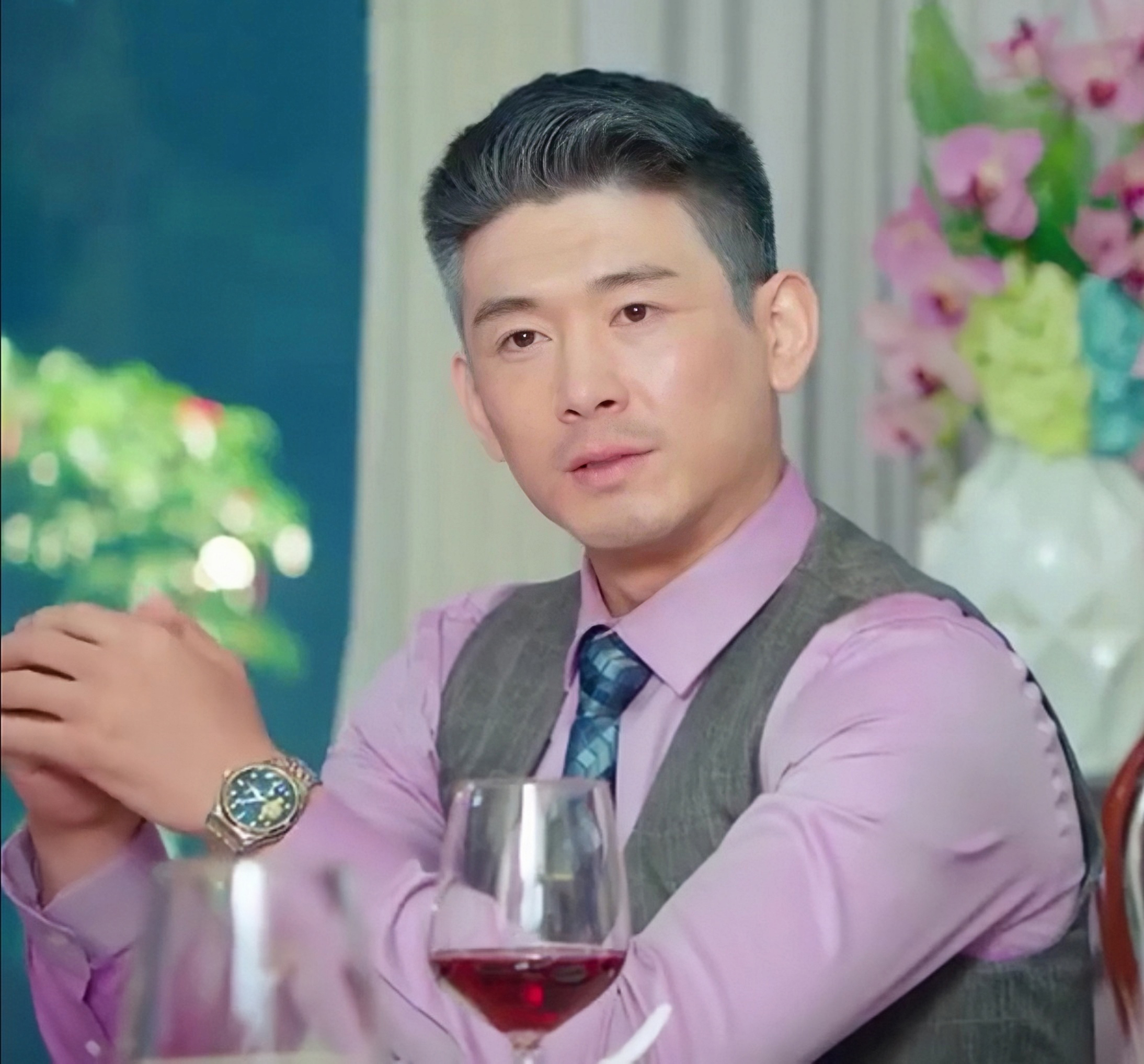  p data-id="typ1bejjfaur">李洁,中国内地男演员.