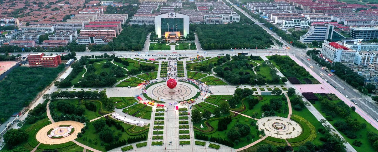  p>潍坊滨海经济技术开发区是国务院批准成立的国家级开发区,位于莱州