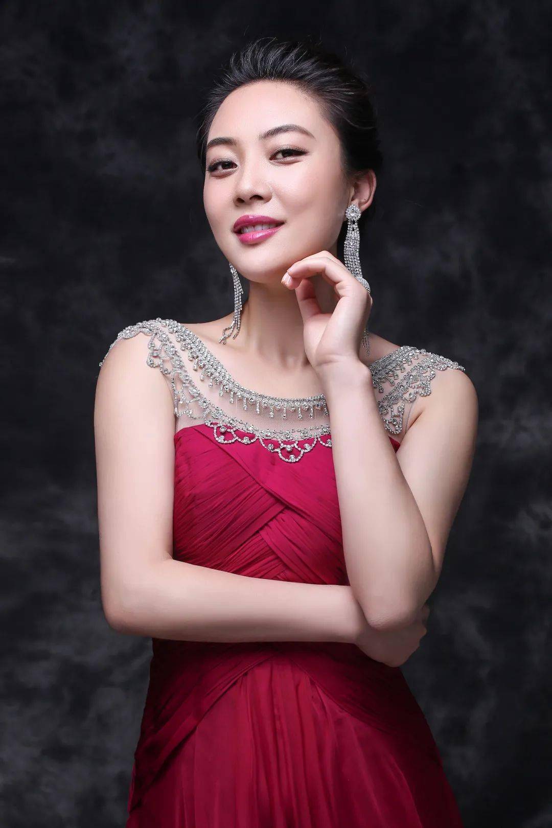 杨燕婷