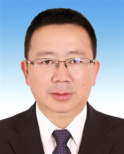 李云福,男,汉族,云南泸西人,1971年9月生