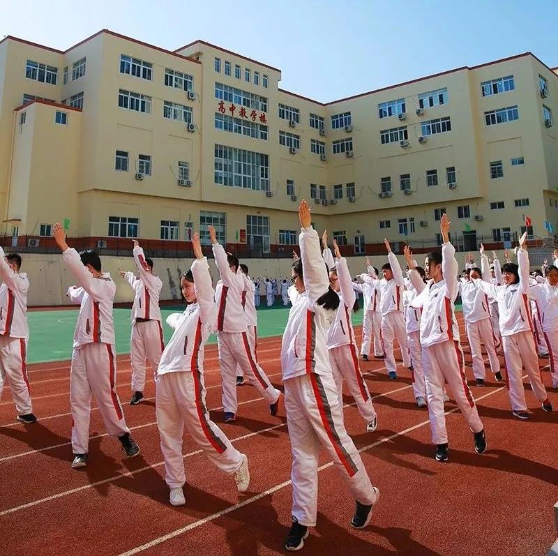 青岛超银中学