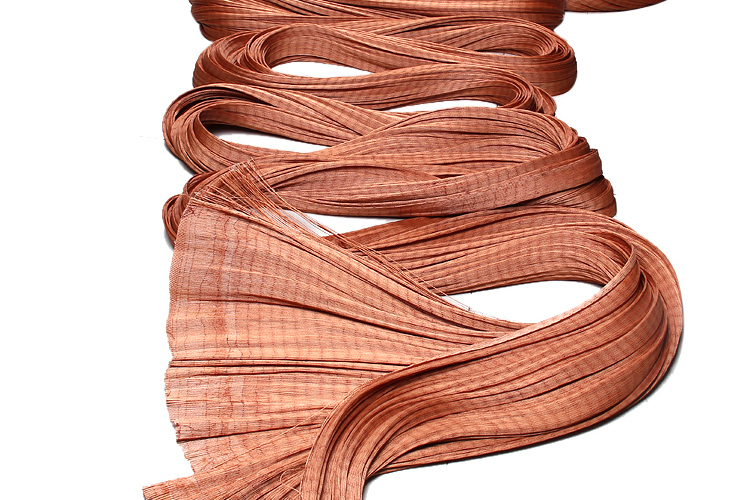  p>帘子线,一种织造帘布的经线材料,简称帘线,可以用作轮胎, a href="