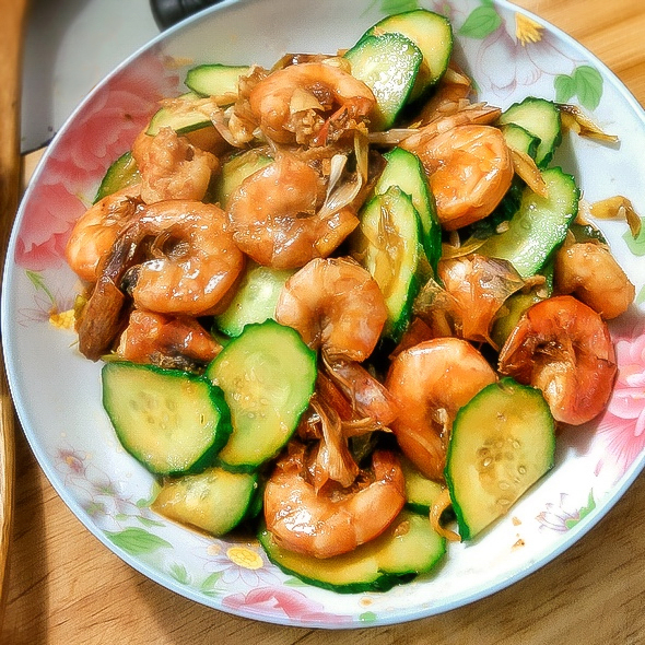 黄瓜炒虾