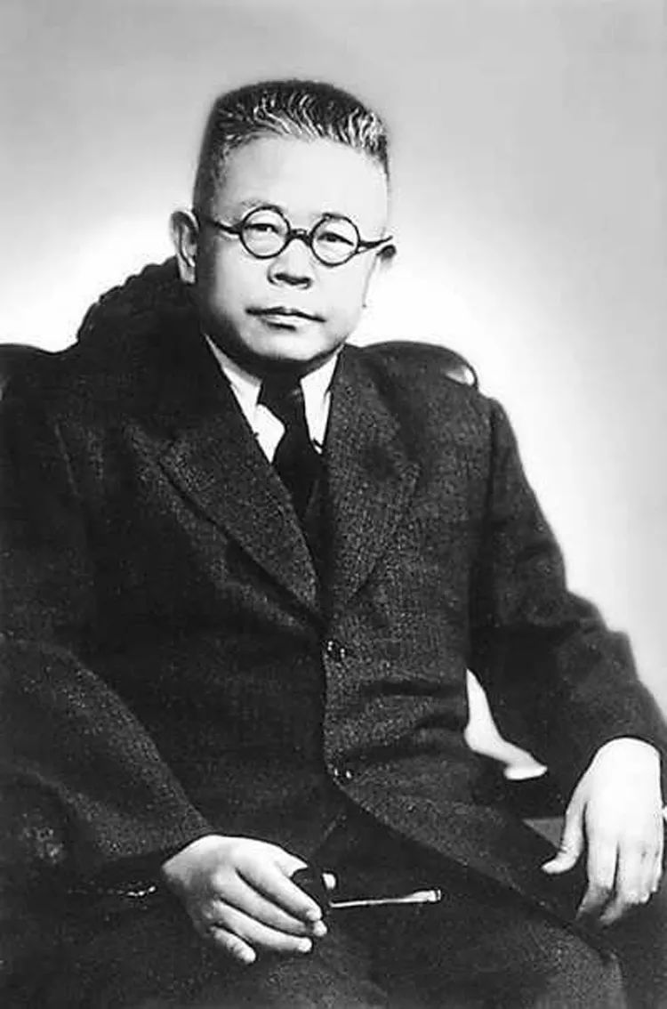 黄侃：骂胡适，我是专业的_百科TA说