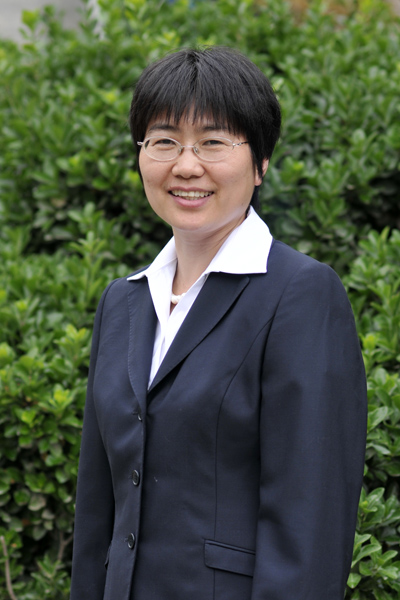  p>闫桂岭,女,1965年出生,河北正定人,1988年毕业于 a target="_blank