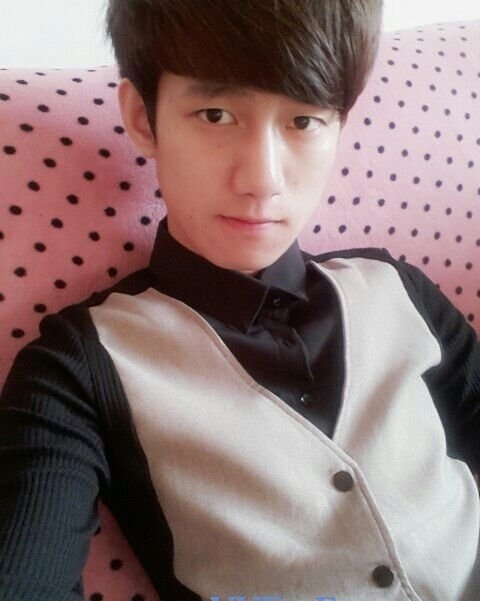  p data-id="gnat0q87ys">《有你》是由一博作词曲,mc阿哲演唱的歌曲.