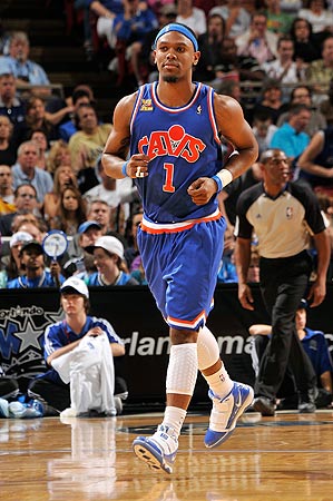  p>丹尼尔·吉布森,1986年2月27日出生于美国 a href="#" data-lemma