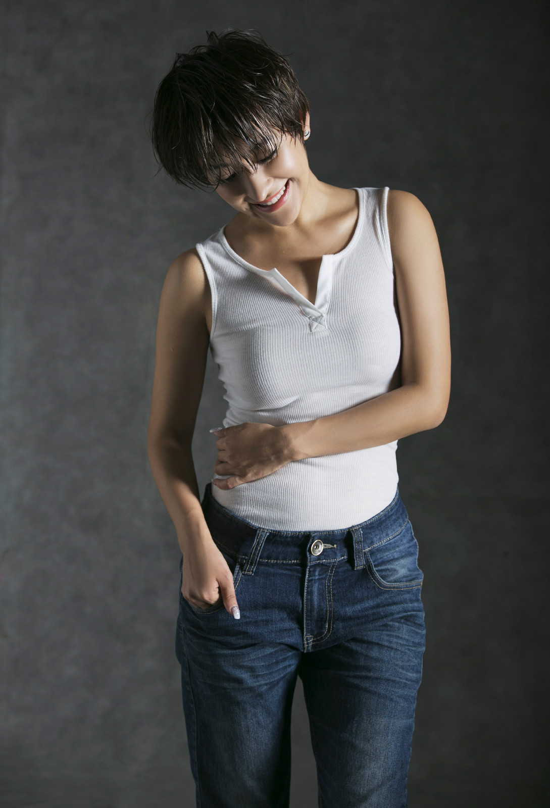  p>郭柯彤(crystal),1987年10月10日生于江苏 a href="#" data-lemma