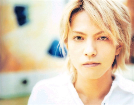 HYDE（日本男歌手、摇滚乐队彩虹乐队主唱）_百度百科