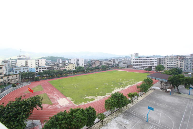  p>陆川县中学(luchang middle school),位于玉林市 a href="#" data