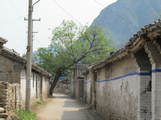 板城村)隶属河北省 a target="_blank" href="/item/涞水县/10883420"