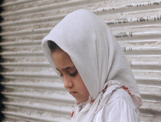  p data-id="gnbja7q0ze">《白气球》是由十月电影公司发行的伊朗儿童