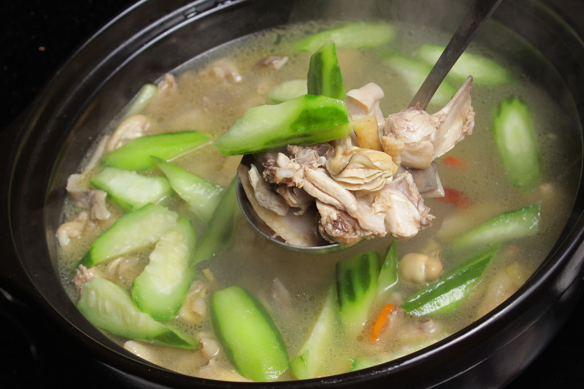 丝瓜鸡汤