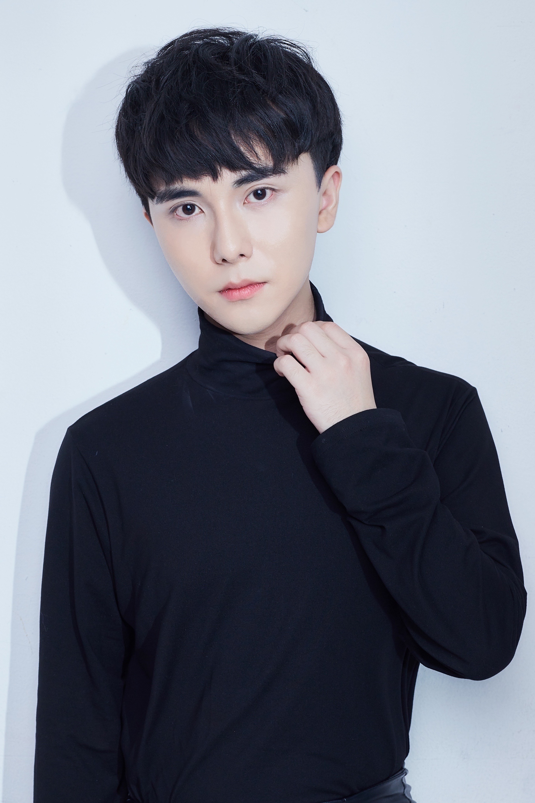  p>金安宇,3月8日出生于广东深圳,中国内地男演员 /p> p>2013年,参加 