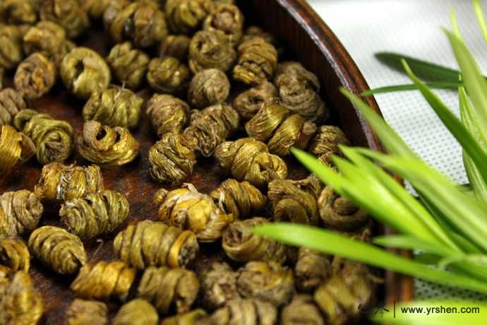  p>金霍斛是 a target="_blank" href="/item/耳环石斛/310217" data