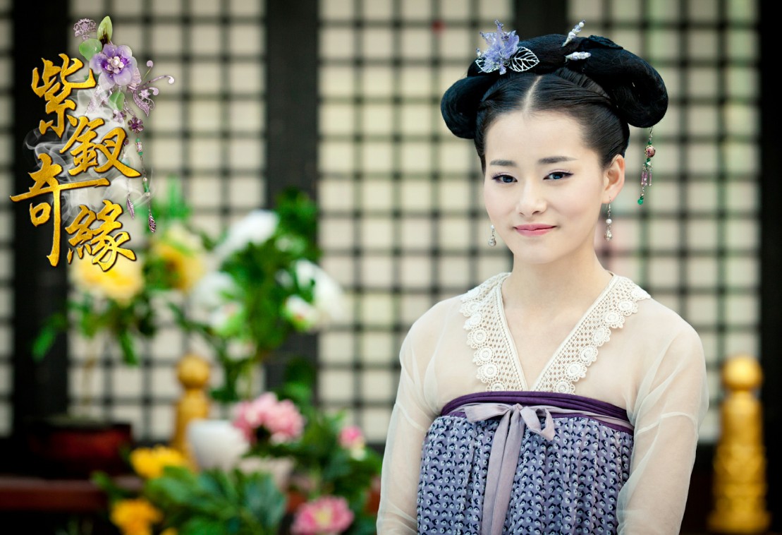 data-lemmaid="224276">北京电影学院 /a>表演系本科,中国内地女演员