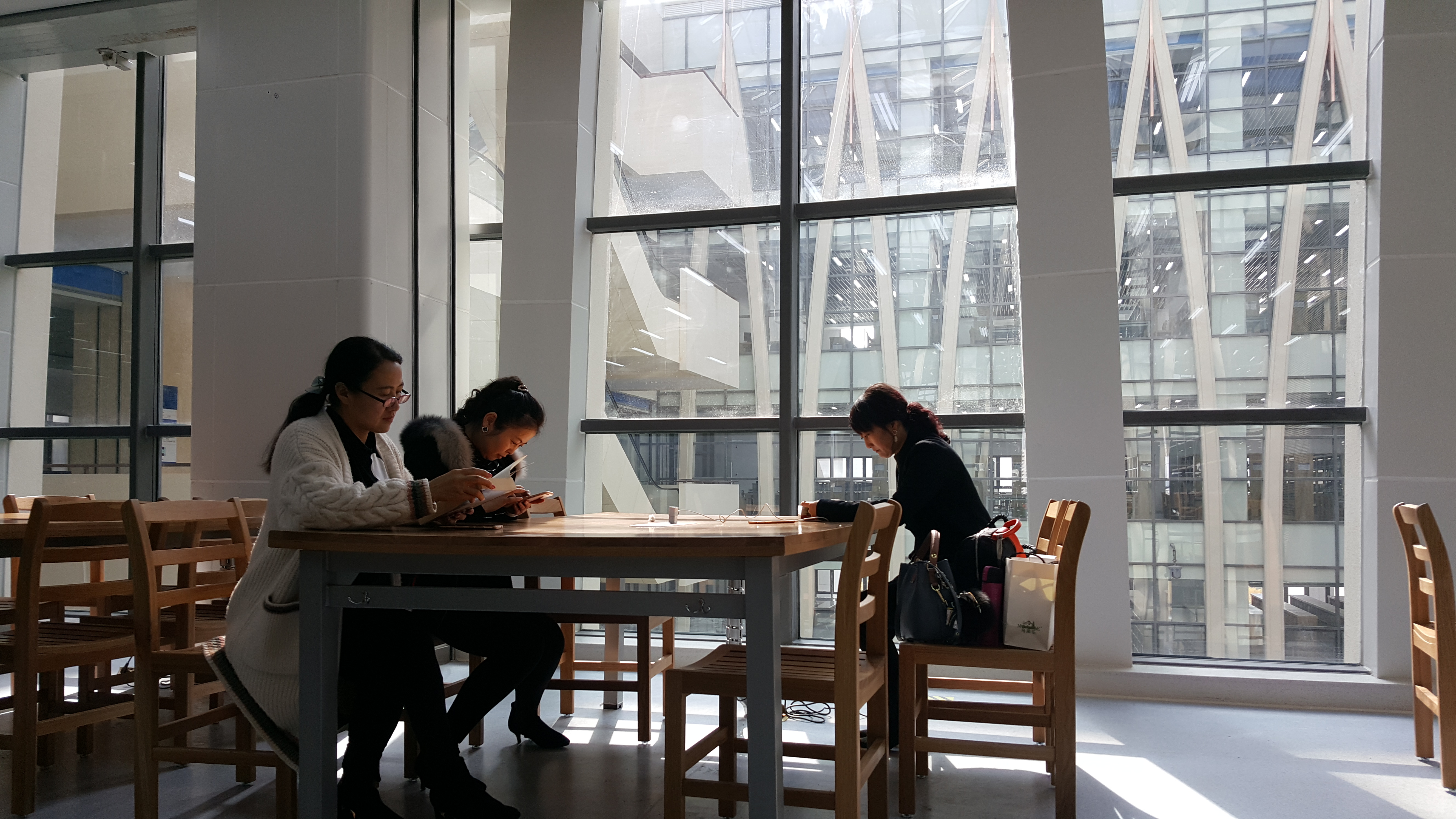  p></p></a> a href="#">兰州理工大学 /a>图书馆的前身为1919年成立的甘肃