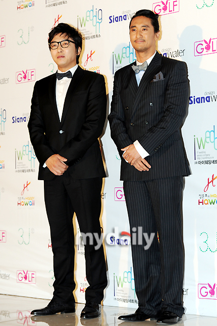  p>申贤俊(shin hyeon jun),1968年10月28日出生,毕业于韩国 a target