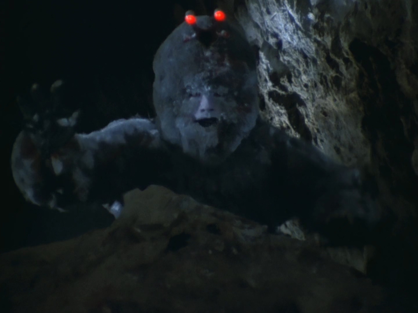  p data-id="go00t63x7m">瓦伊路德星人,日本特摄剧《 a target="