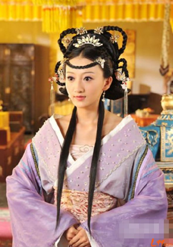  p>张嫣(1606年-1644年),字祖娥,小名宝珠, a href="#" data-lemmaid=