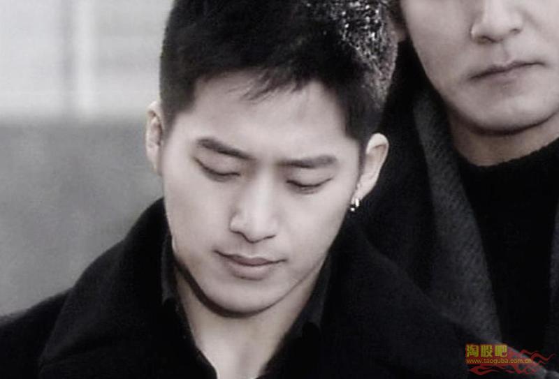  p>李莞(lee wan),本名"金亨洙",韩国男演员.