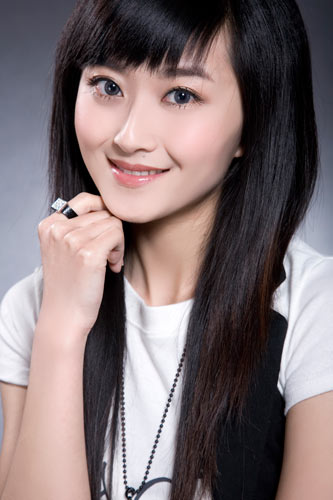  p data-id="gmwymjlfeo">点点是山东电视台综艺频道主持人 a target=