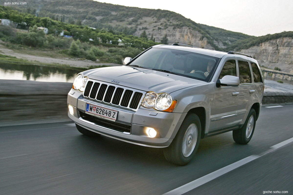  p>吉普大切诺基( a href="#" data-lemmaid="1403148">jeep /a>)是 a