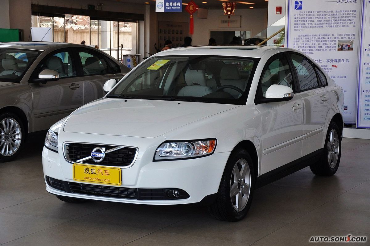 沃尔沃s40
