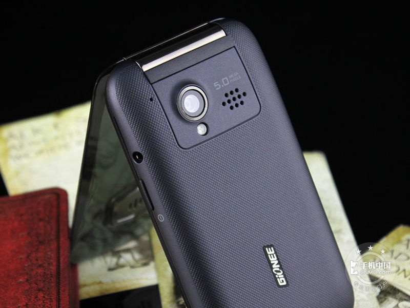 2012年06月上市的 a href="#" data-lemmaid="452290">双卡双模手机 