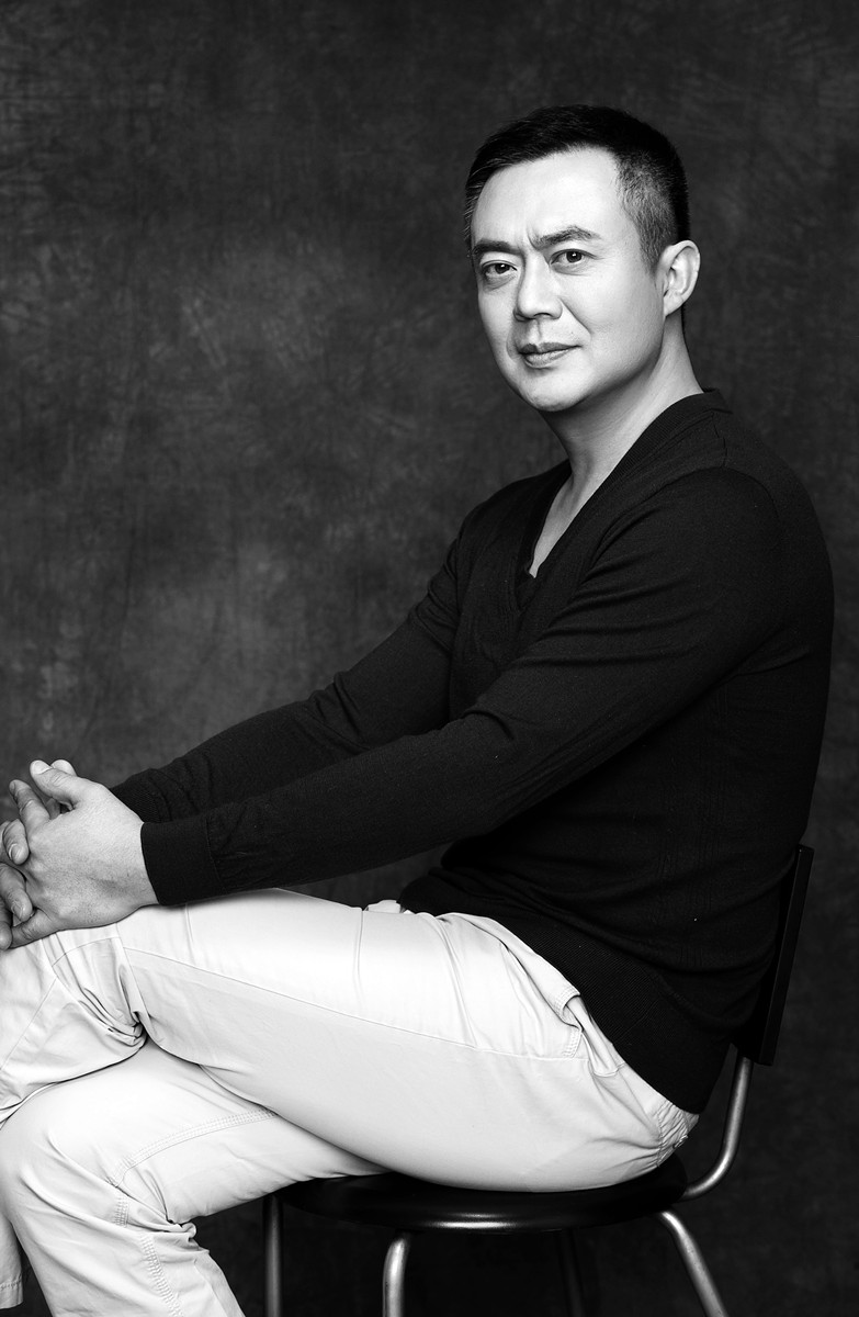  p data-id="go09952zgo">麻维江,现名麻骏,男,回族,陕西凤翔人,毕业