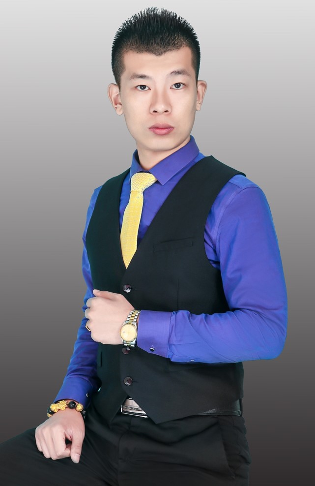 class="ref" data-ctrid="slsijhaacdze">朱明明,伊贝堂创始人,伊贝堂