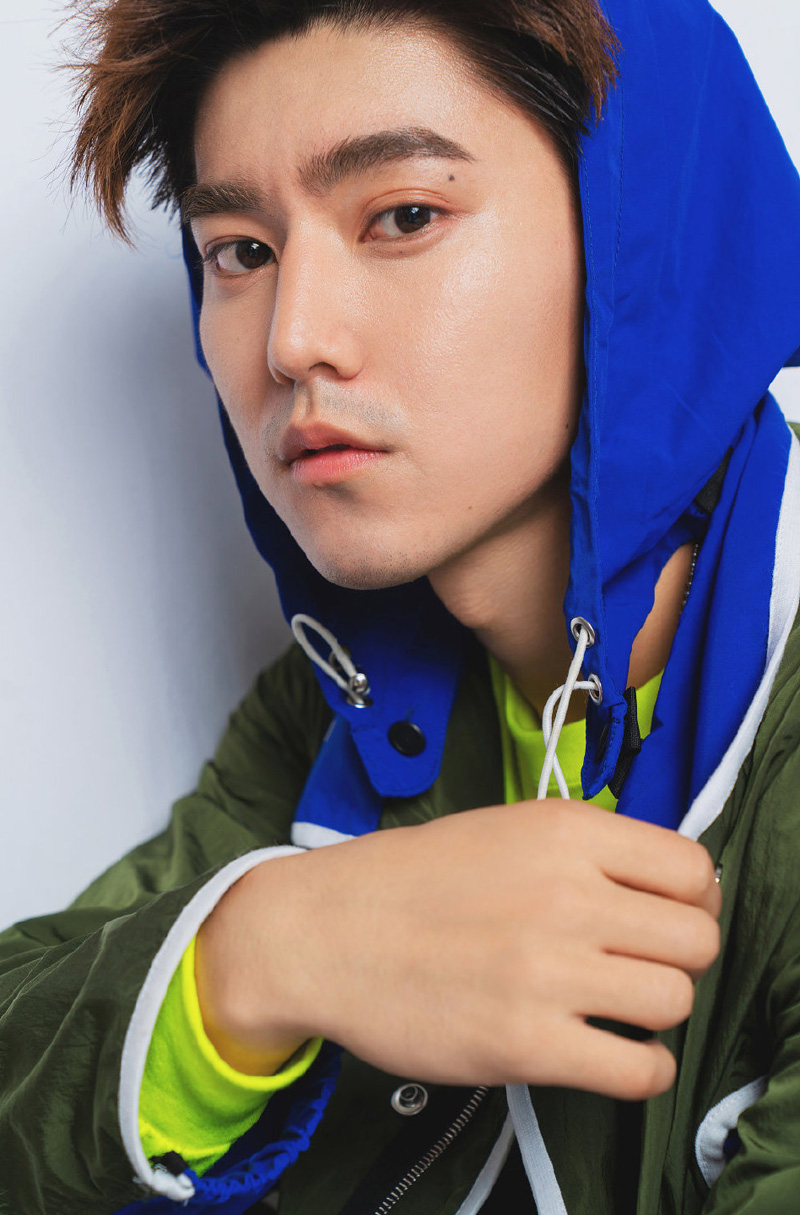 "gncq67zlsc">赵东泽,1995年1月12日出生于北京市,中国内地影视男演员