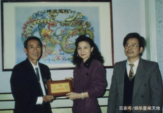 台湾知名作家林清玄走了，感谢他的“赫本”方淳珍陪伴了他一生！_百科TA说