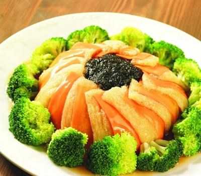  p>鼎湖上素,发源于广东省 a target="_blank" href="/item/肇庆市