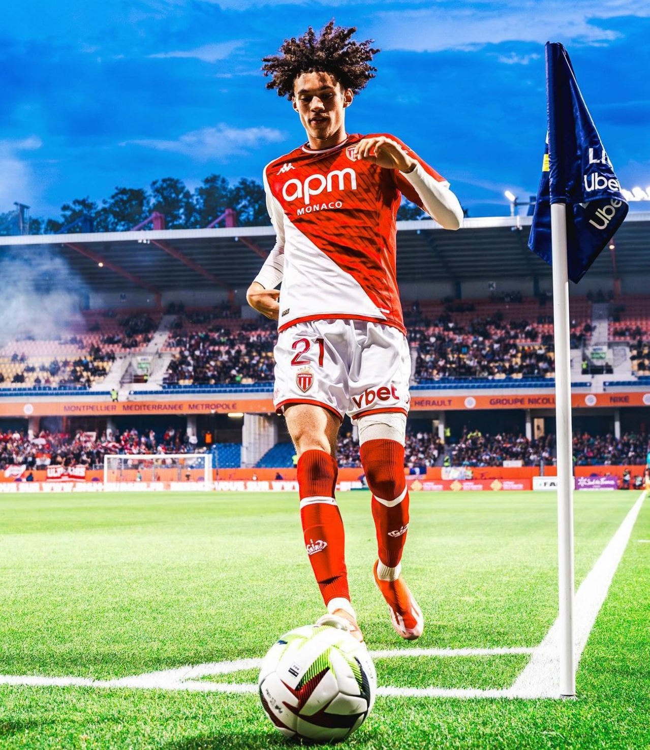 马格纳·阿克利乌什