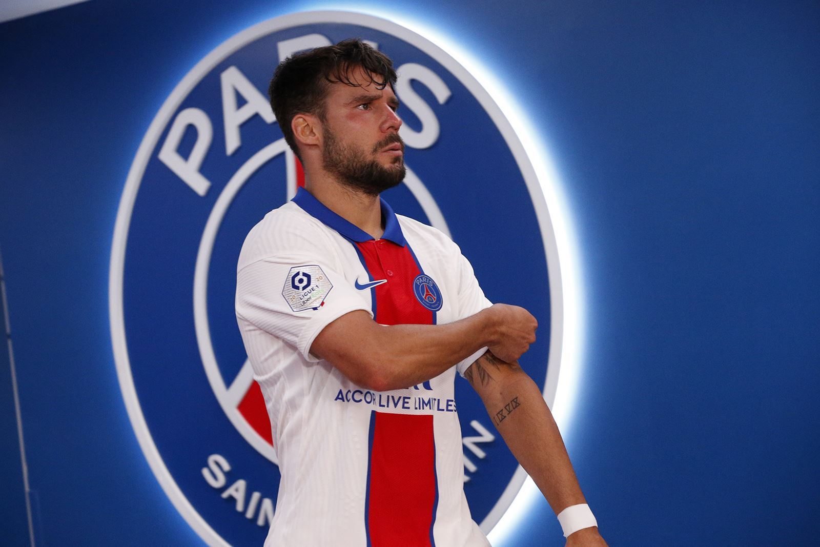  p>胡安·贝尔纳特(juan bernat),全名胡安·贝尔纳特·贝拉斯科(juan