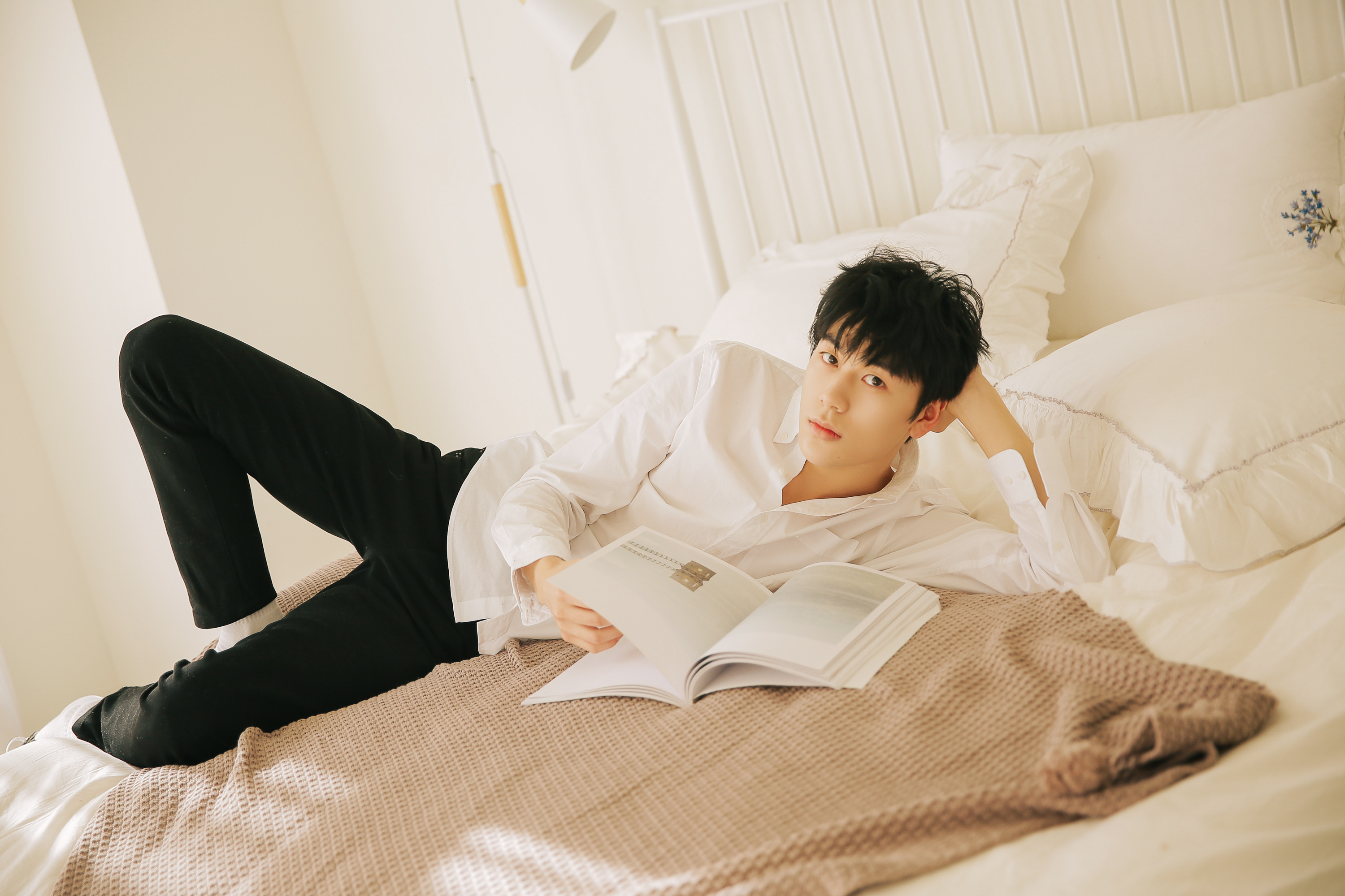  p> span class="ref" data-ctrid="svlvobq7mhjk">蔡忠良,演员,代表