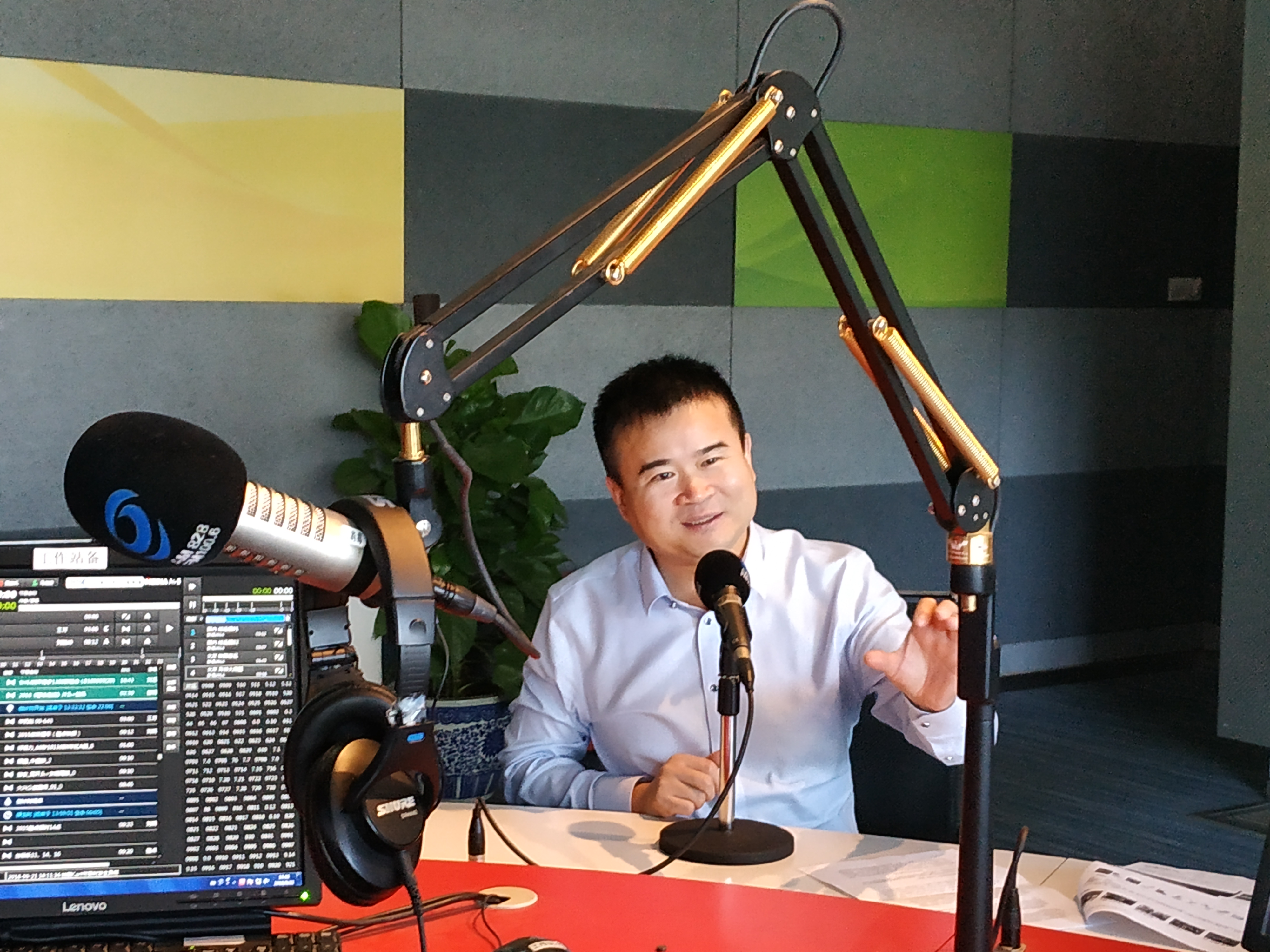 李伟民,汉族, a target="_blank" href="/item/北京市伟博律师事务所