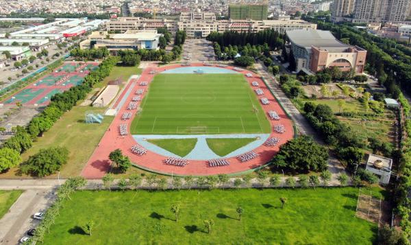  p>中山市小榄中学(中山市外国语学校)是 a target="_blank" href="