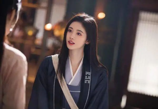 如意芳霏 不仅是四千年的鞠婧祎 还是snh48的大操练 百科ta说