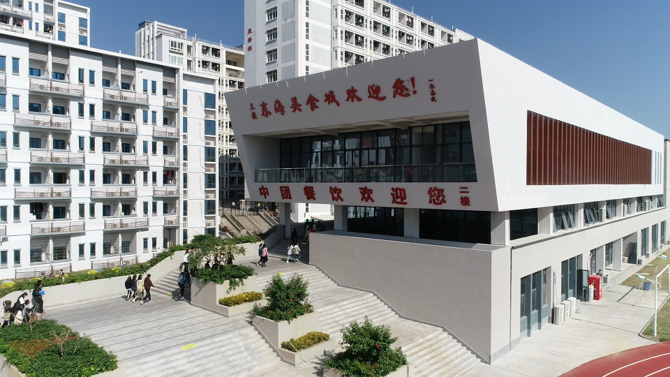  p>厦门东海职业技术学院是经福建省人民政府批准,国家教育部备案