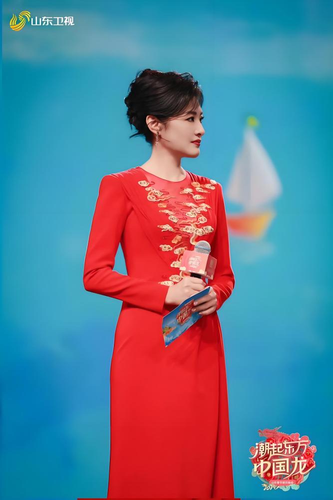 周涛（中国著名女主持人、制片人，保利演出有限公司董事长）_百度百科