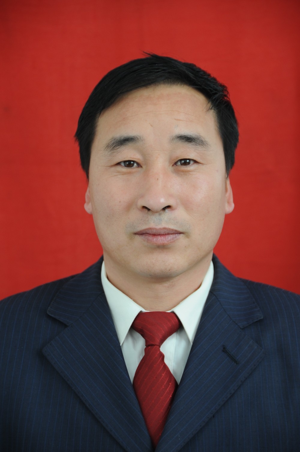  p>巨如生,1968年3月生,山西省左权县石匣乡人,大专学历,中共党员.