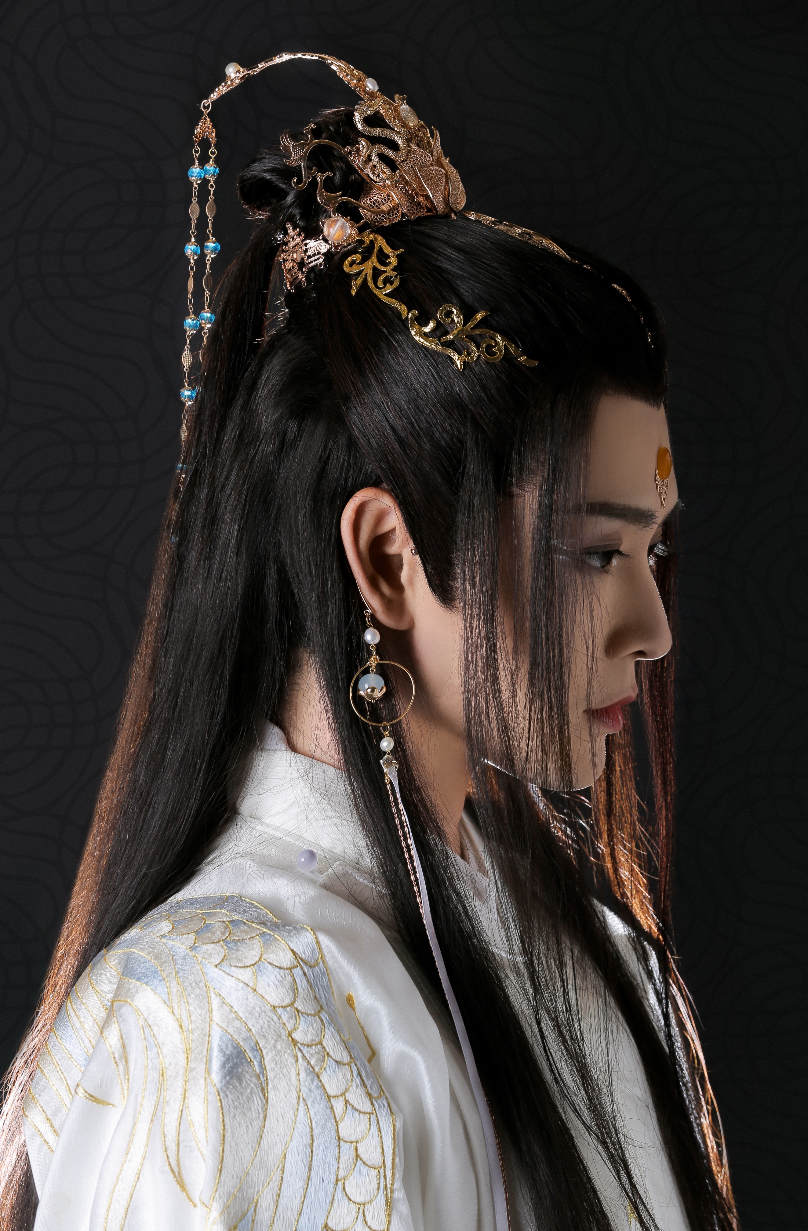  p>古蛇(samael),中国内地影视男演员.