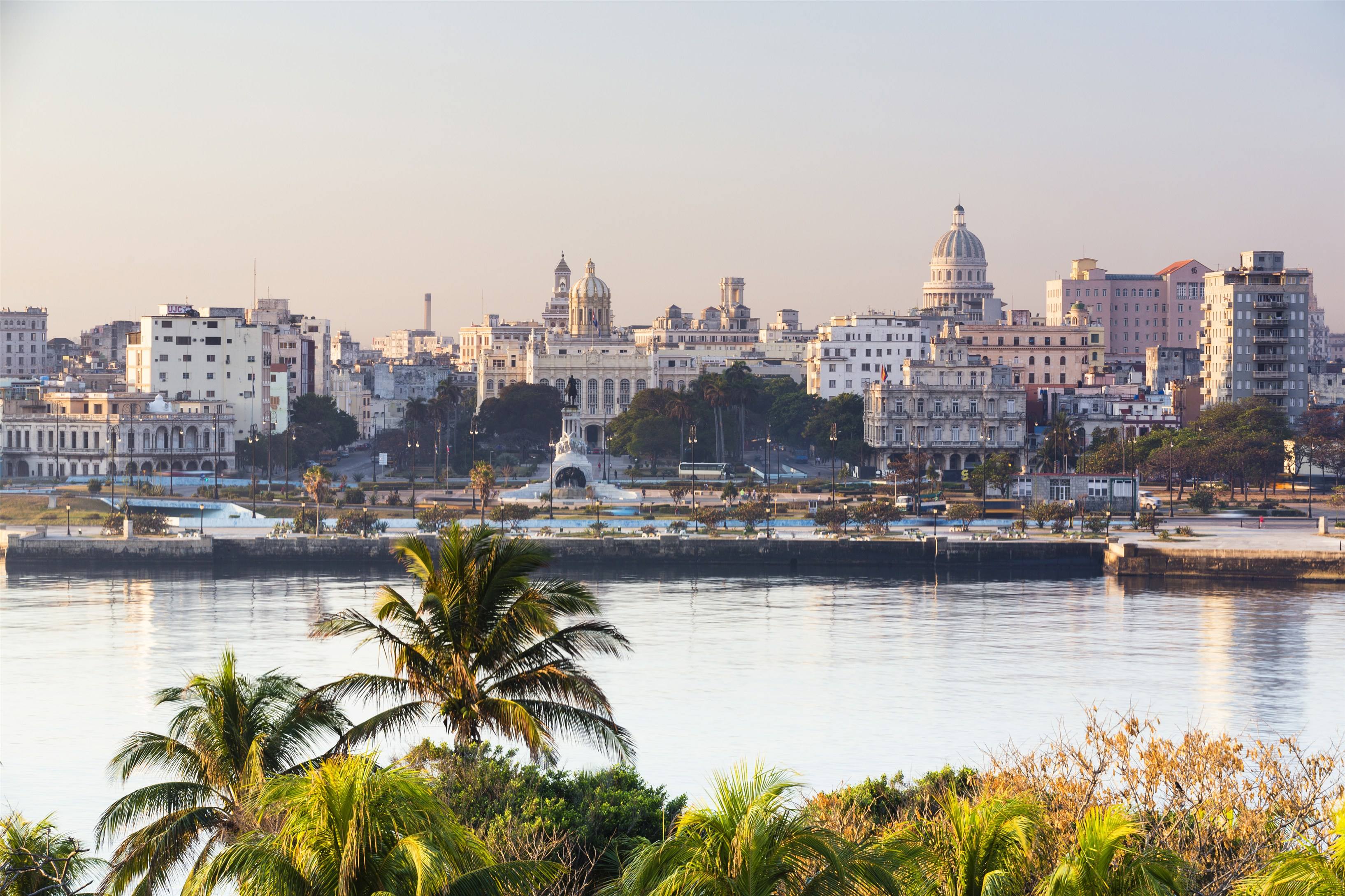 古巴：被围困封锁半个世纪，生活水平为何还超过很多国家？_百科TA说