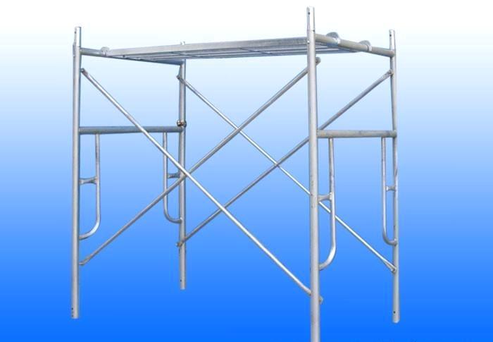 门架式里脚手架