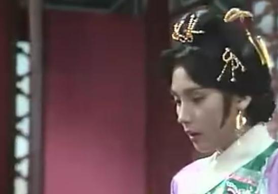 p>《满清十三皇朝》是1987年至1992年香港亚洲电视公司根据正史与